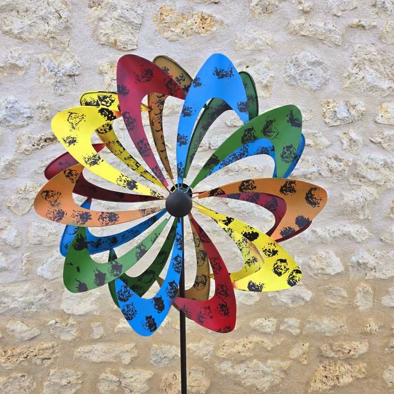 Éolienne Décorative Multicolore pour Jardin – Hauteur 177 cm, Effet Visuel Captivant